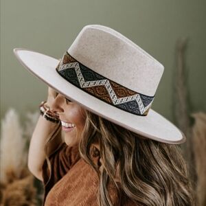 Olive & Pique Women's Wool Rancher Hat